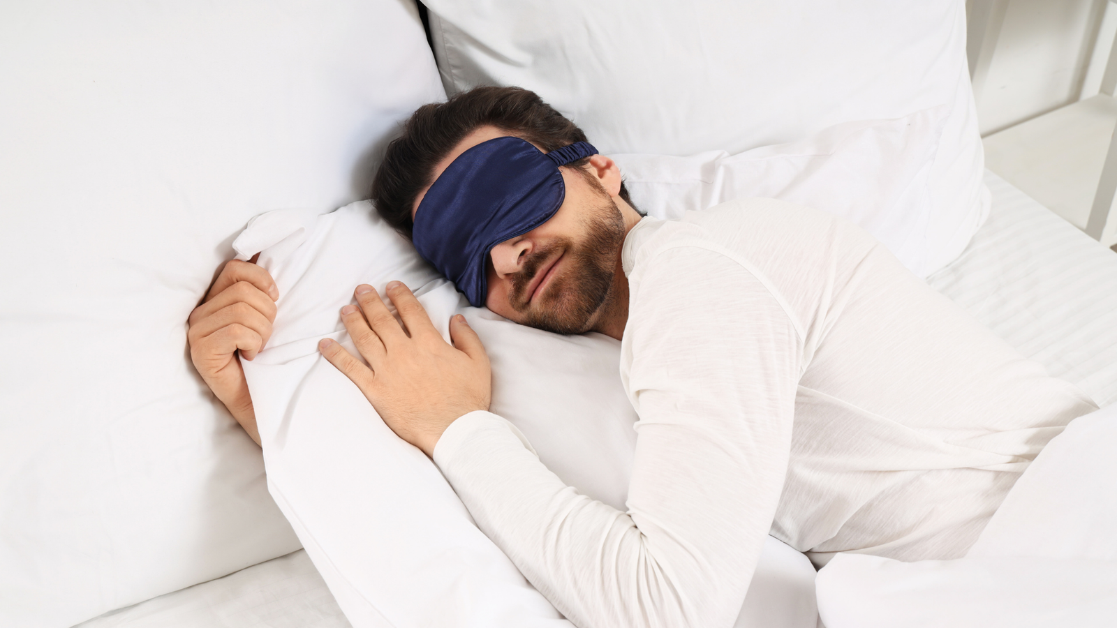 6 Best Sleep Masks for Athletic Recovery in 2026: Maximize Your Rest and Performance
